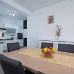 Lovely In With Kitchen * Susnjevica
